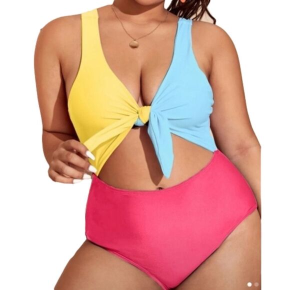 Nwt plus size color block 1pc swim suit 3X - Picture 1 of 4